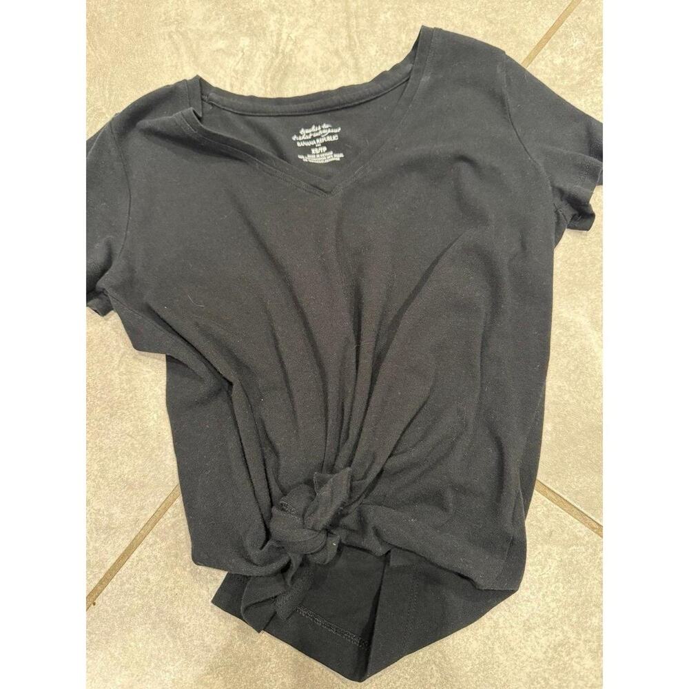 Women's Banana Republic Black T-Shirt Size XS